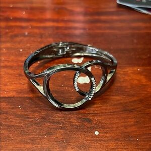 Paparazzi Black and Silver Bracelet